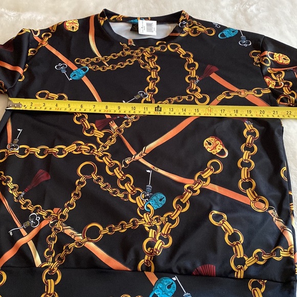 NWT “Two Hearts” Chainlink Print Top with Ruffles in Sleeves Size Plus 1X - Picture 9 of 14